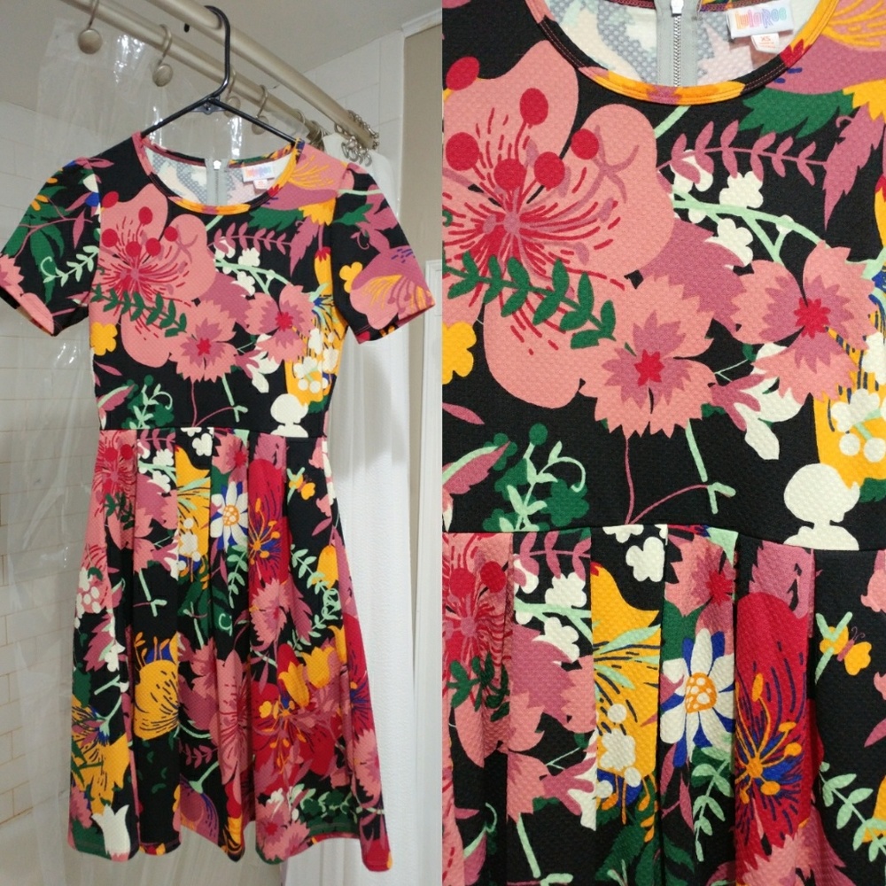 Xs amelia flowers lularoe